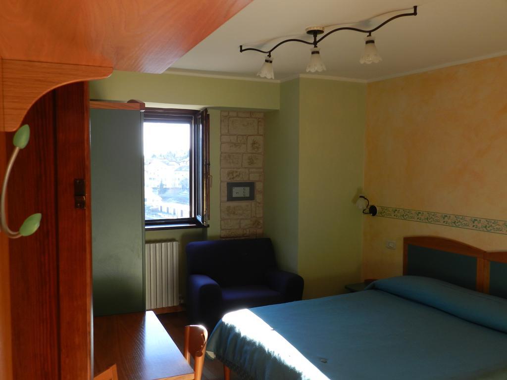 Garni B&B La Rua-Pescocostanzo Værelse billede